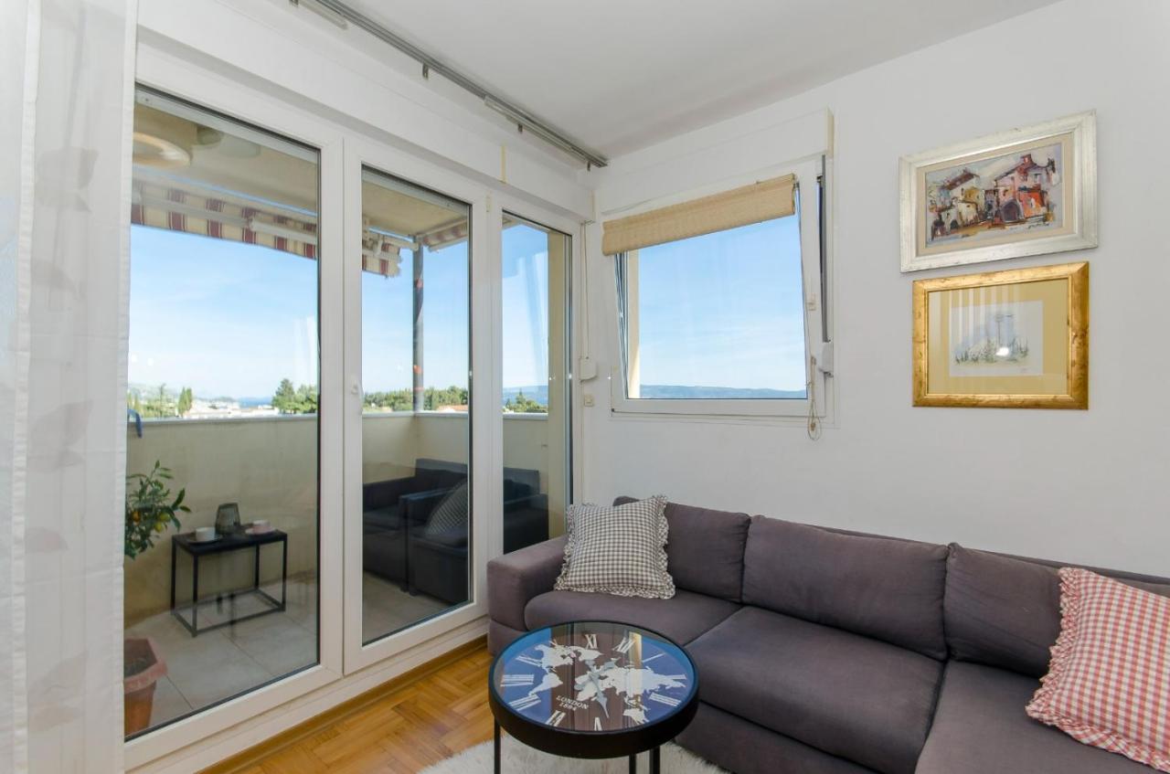 Modern Apartment With Sea View And Secure Garage Split Dış mekan fotoğraf