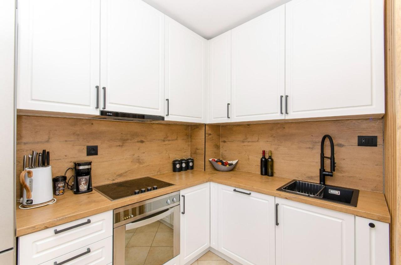 Modern Apartment With Sea View And Secure Garage Split Dış mekan fotoğraf